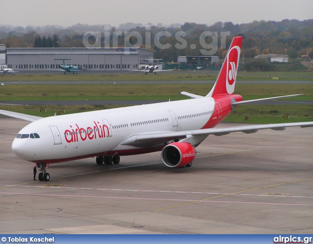 D-AERQ, Airbus A330-300, Air Berlin