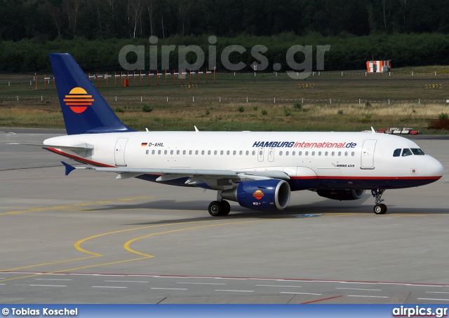 D-AHIL, Airbus A319-100, Hamburg International