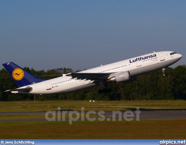 D-AIAT, Airbus A300B4-600, Lufthansa