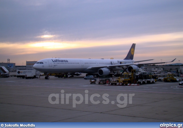 D-AIHA, Airbus A340-600, Lufthansa
