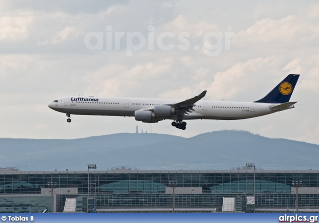 D-AIHB, Airbus A340-600, Lufthansa