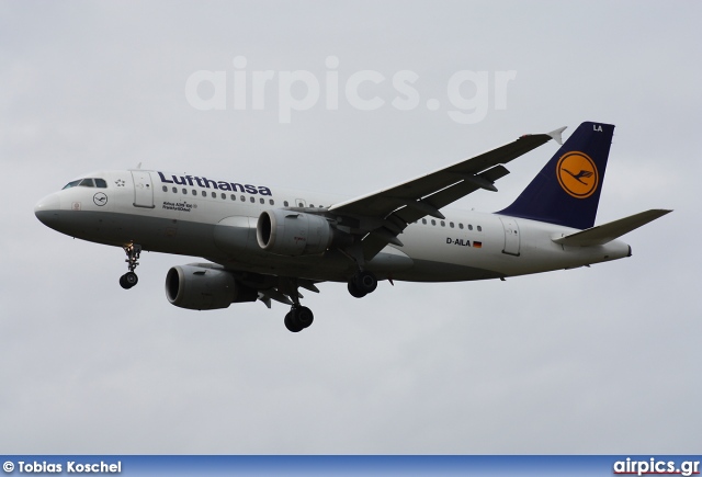 D-AILA, Airbus A319-100, Lufthansa