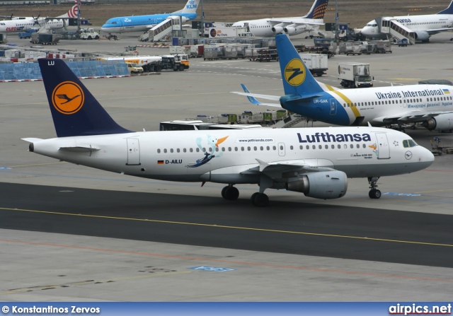 D-AILU, Airbus A319-100, Lufthansa