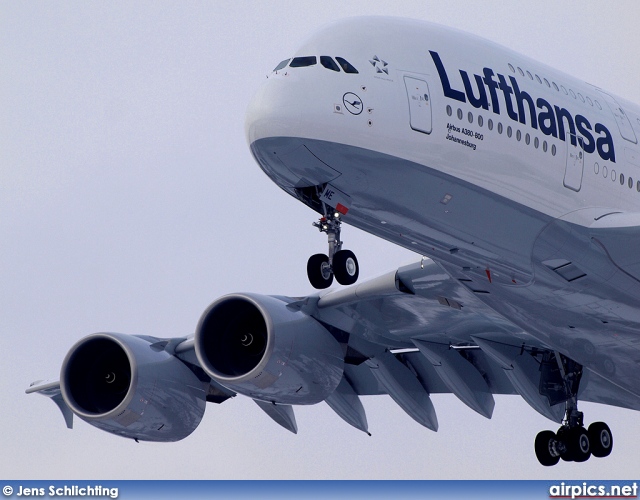 D-AIME, Airbus A380-800, Lufthansa