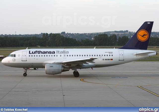 D-AKNH, Airbus A319-100, Lufthansa Italia