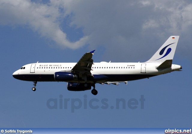 D-ANNB, Airbus A320-200, Blue Wings