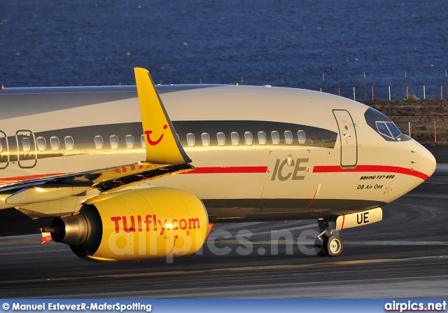D-ATUE, Boeing 737-800, TUIfly