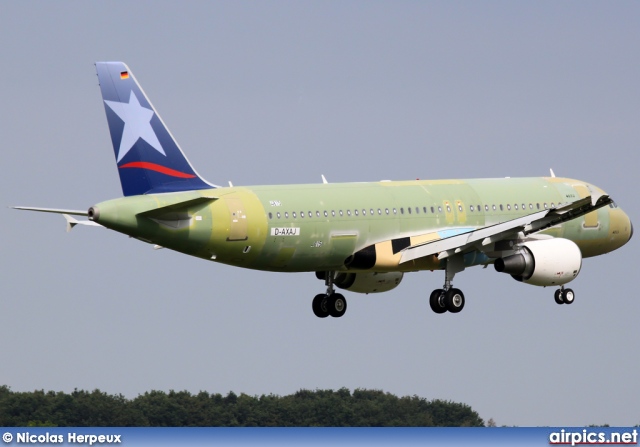 D-AXAJ, Airbus A320-200, Lan Airline