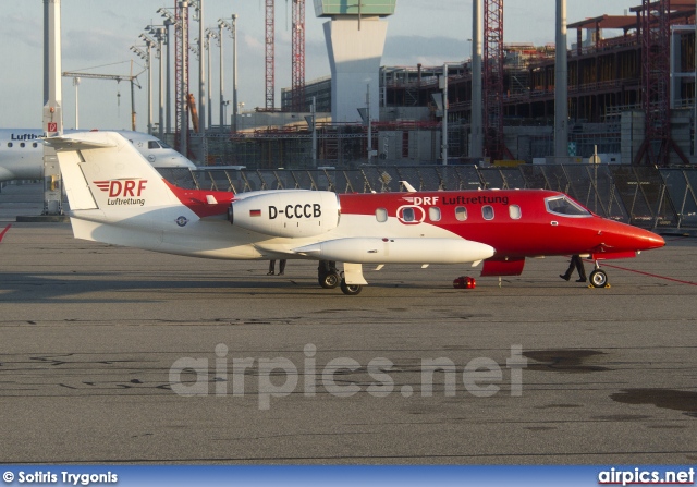 D-CCCB, Bombardier Learjet 35A, DRF Luftrettung