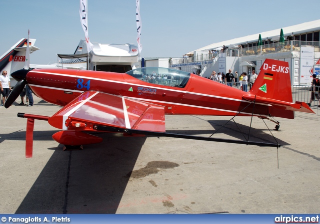 D-EJKS, Extra 300-S, Private