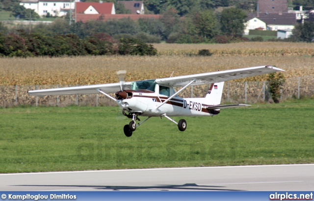 D-EKSD, Cessna 152, Private