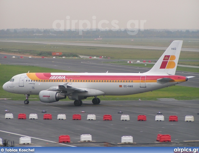 EC-HAG, Airbus A320-200, Iberia