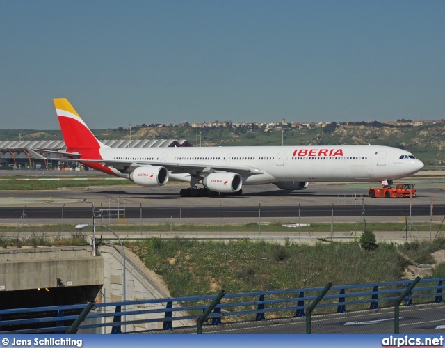 EC-IQR, Airbus A340-600, Iberia