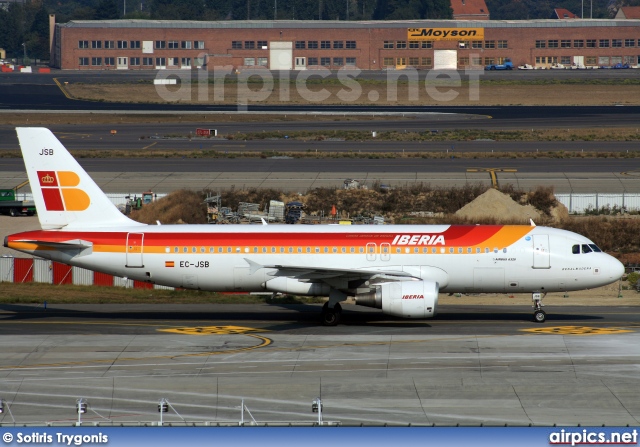 EC-JSB, Airbus A320-200, Iberia