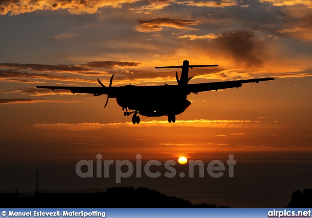 EC-KGJ, ATR 72-500, Binter Canarias