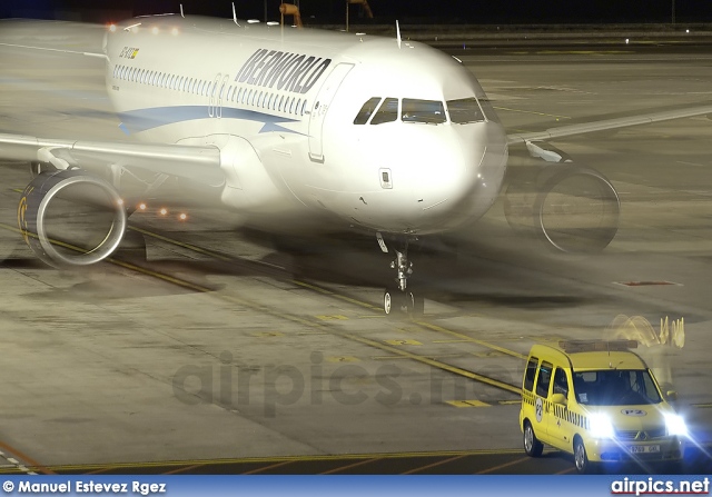 EC-KYZ, Airbus A320-200, Iberworld