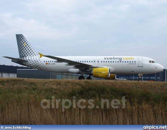 EC-LAA, Airbus A320-200, Vueling