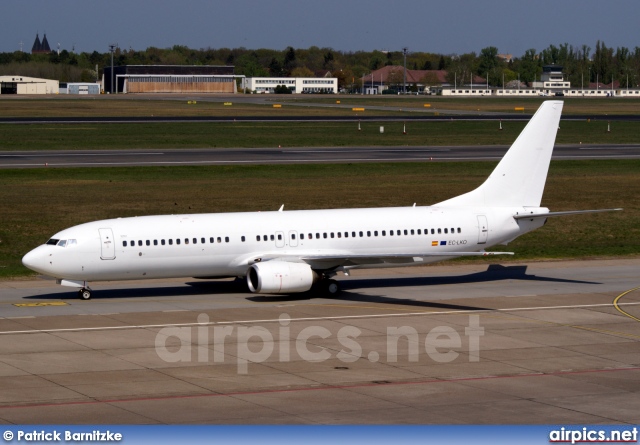 EC-LKO, Boeing 737-800, Calima Aviacion