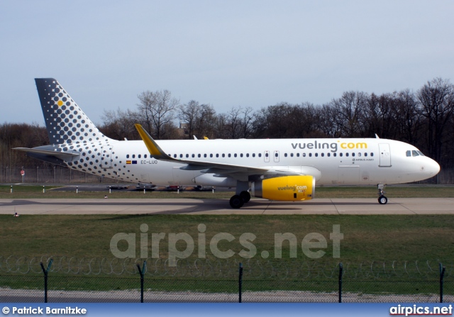 EC-LUO, Airbus A320-200, Vueling