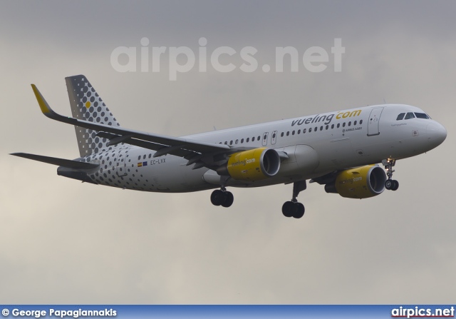 EC-LVX, Airbus A320-200, Vueling