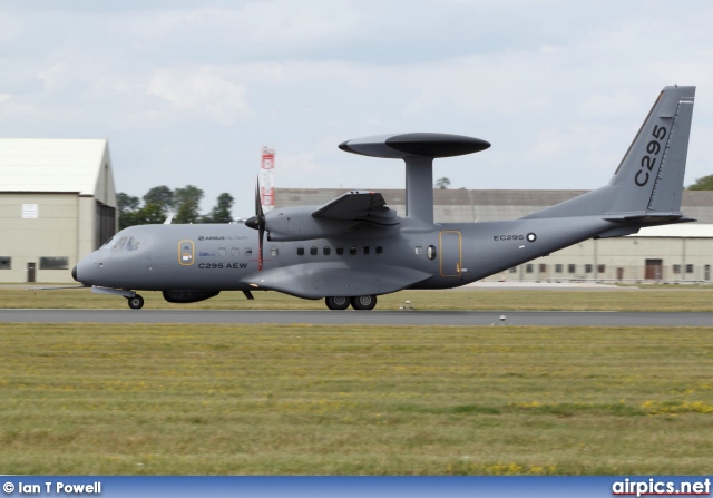 EC295, Airbus (Casa) C-295 AEW, Airbus Industrie