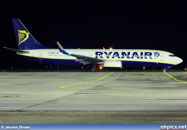 EI-DHN, Boeing 737-800, Ryanair