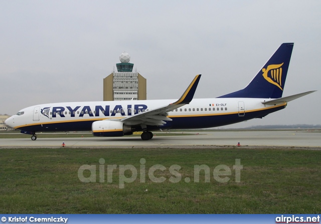 EI-DLF, Boeing 737-800, Ryanair