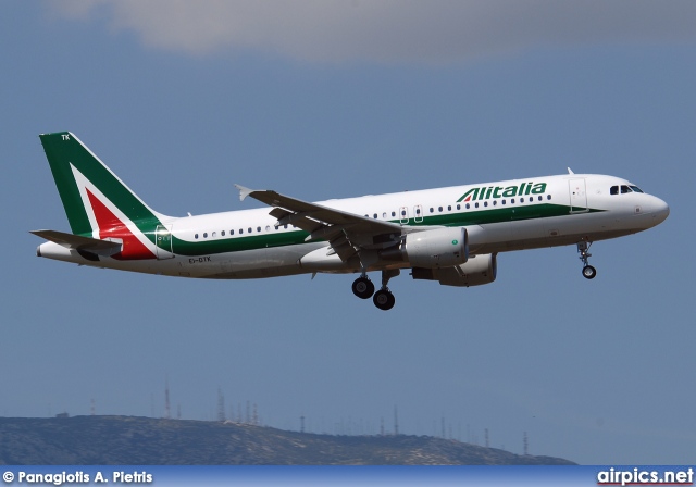 EI-DTK, Airbus A320-200, Alitalia