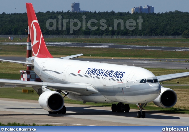 EI-EZL, Airbus A330-200, Turkish Airlines