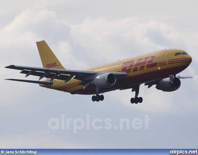 EI-OZB, Airbus A300B4-100F, Air Contractors