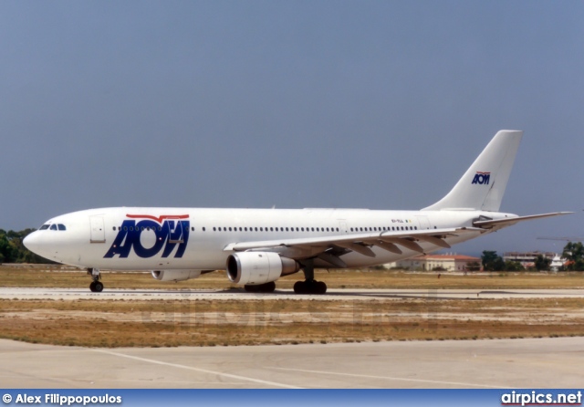 EI-TLL, Airbus A300B4-200, AOM French Airlines