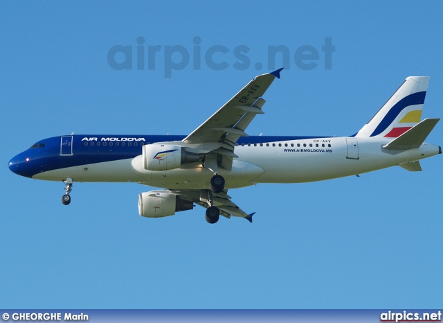 ER-AXV, Airbus A320-200, Air Moldova