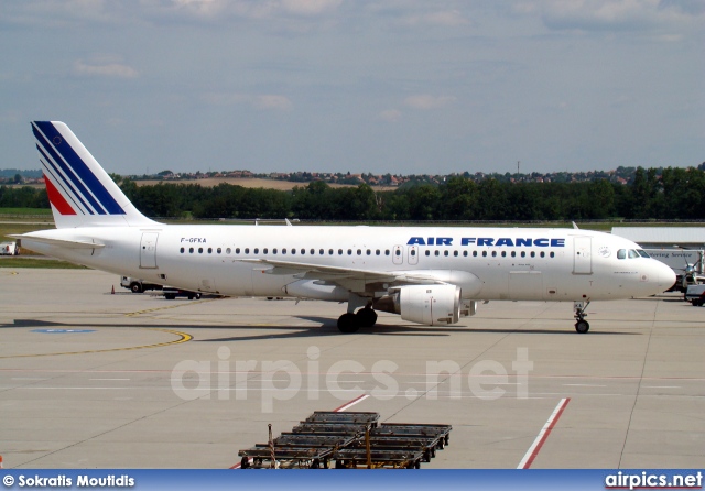 F-GFKA, Airbus A320-100, Air France