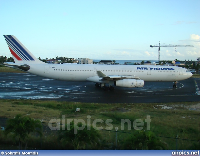 F-GLZT, Airbus A340-300, Air France