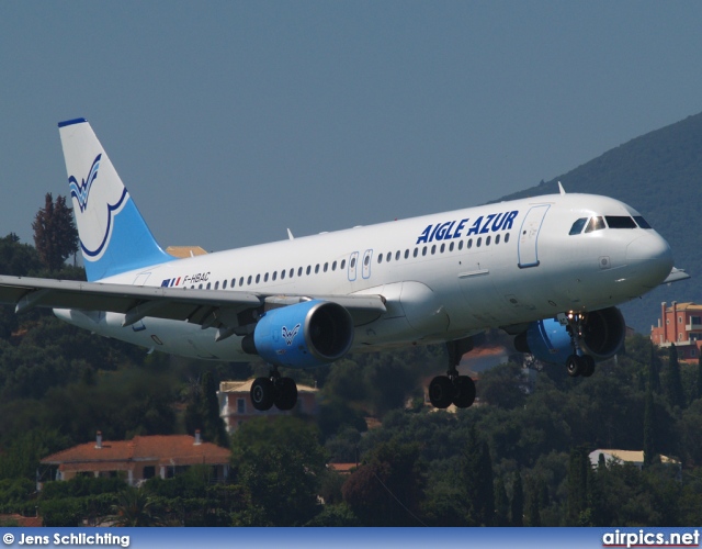 F-HBAC, Airbus A320-200, Aigle Azur