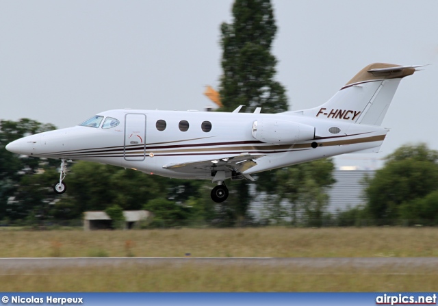 F-HNCY, Hawker (Beechcraft) 390 Premier IA, Lorraine Aviation