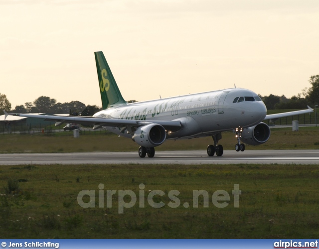 F-WWBW, Airbus A320-200, Spring Airline