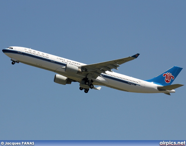 F-WWKM, Airbus A330-300, China Southern Airlines