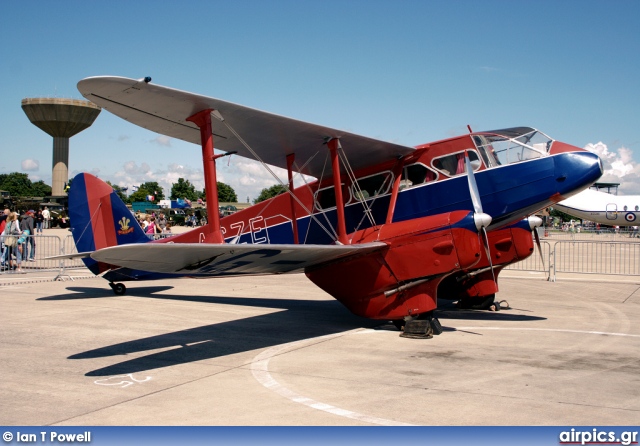 G-ACZE, De Havilland DH-89A Dragon Rapide, Private