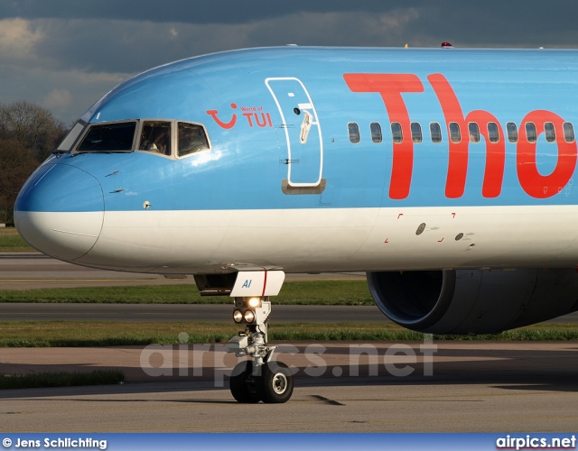 G-BYAI, Boeing 757-200, Thomsonfly