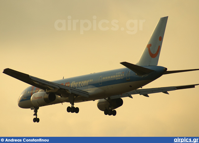 G-BYAJ, Boeing 757-200, Thomsonfly