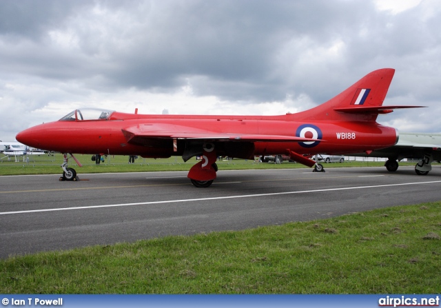 G-BZPC, Hawker Hunter GA.11, Private