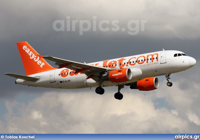 G-EJAR, Airbus A319-100, easyJet