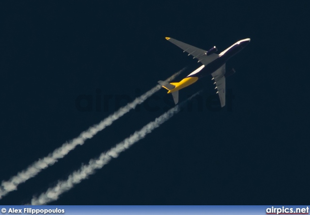 G-EOMA, Airbus A330-200, Monarch Airlines