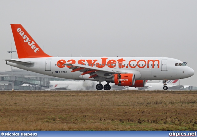 G-EZDC, Airbus A319-100, easyJet