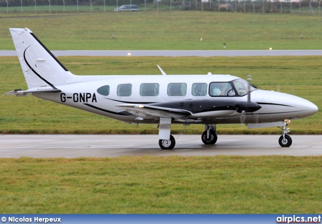 G-ONPA, Piper PA-31-350 Navajo Chieftain, Untitled