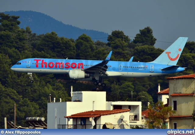 G-OOBR, Boeing 757-200, Thomson Airways