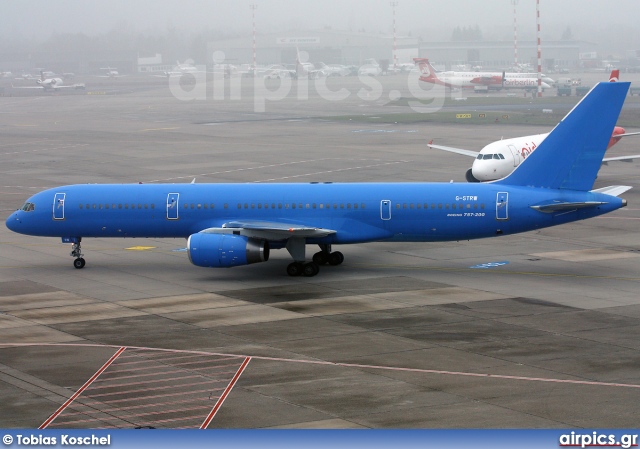 G-STRW, Boeing 757-200, Untitled