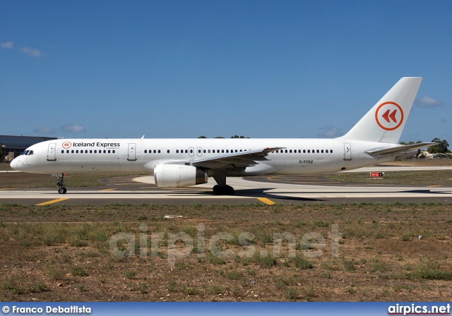 G-STRZ, Boeing 757-200, Iceland Express