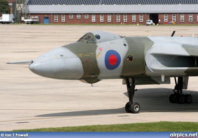 G-VLCN, Avro Vulcan B.2, Royal Air Force